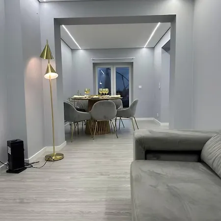 아파트 Luxury Family Duplex Near *
