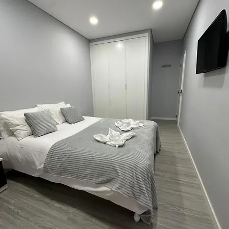 Luxury Family Duplex Near شقة Lisboa